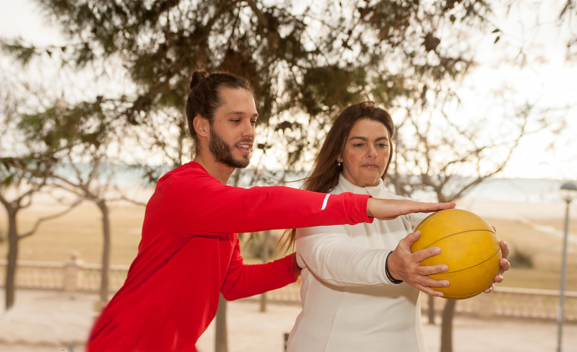 The Advantages of Hiring a Personal Trainer